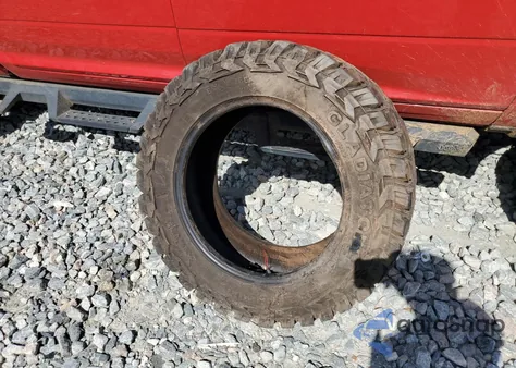 2003 Chevrolet Tahoe C1500 z USA, uszkodzony, nr VIN 1GNEC13Z53J271994